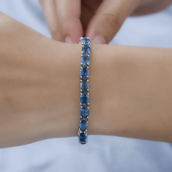 Genuine London Blue Topaz Bracelet in Platinum over Sterling Silver NEW - Picture 3 of 6